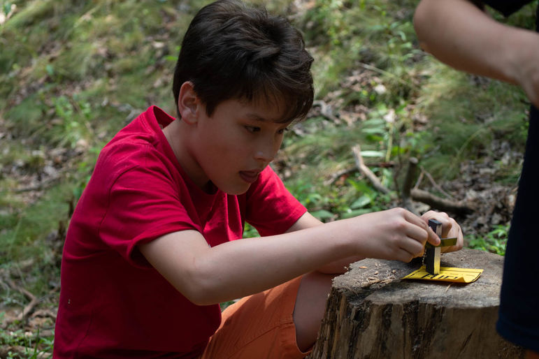 Learning how to start a fire with flint and steel in OSC
