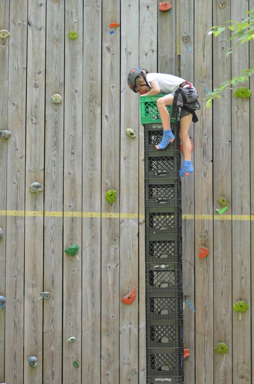 Crate stacking at the climbing wall - how high can you go?!