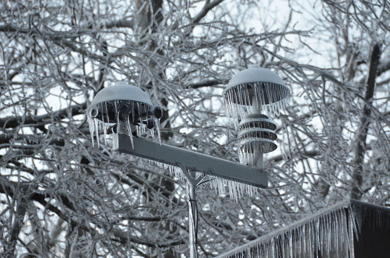 Thorguard would have a hard time detecting lightning right now