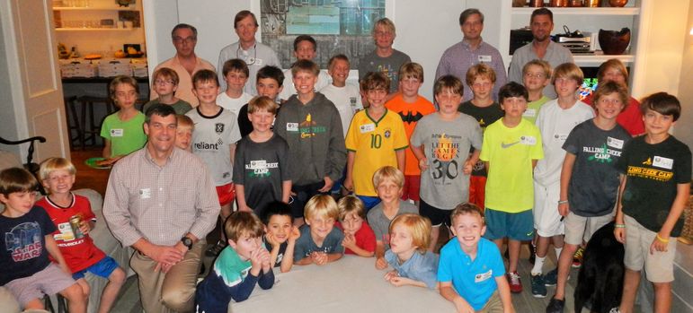 There was a large group of returning campers tonight that welcomed the new families who came to learn more about FCC. The alumni and dads who have attended Father/Son Weekend joined these boys in a group photo.
